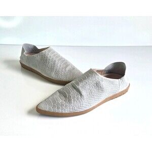 YES OR NO VISION QUEST Babouche Sneaker Smoke Snake Gray Leather Sz 39 8